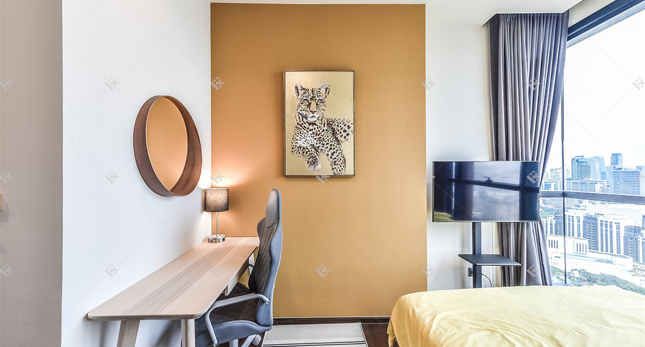 For sale 3 ベッドルーム condo in Pathum Wan, Bangkok