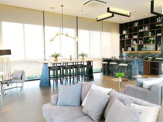 Продажа 1 кровать кондо в Ратчатхещи, Бангкок