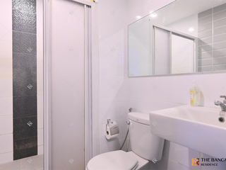 Wohnung zum Kauf mit 2 Zimmer in Huai Khwang, Bangkok