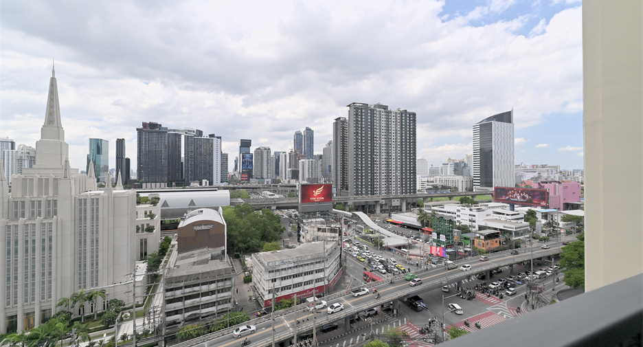 Condo en venta de 2 habitaciones en Watthana, Bangkok