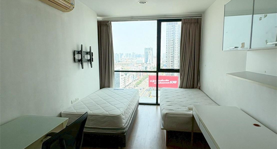 Condo en venta de 2 habitaciones en Huai Khwang, Bangkok