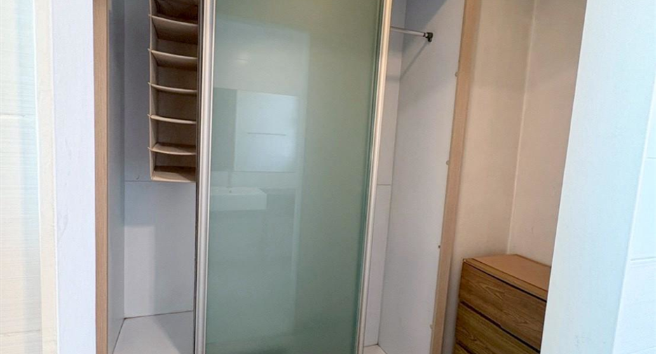 Condo en venta de 2 habitaciones en Huai Khwang, Bangkok