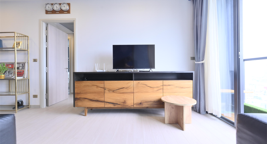 Condo en venta de 2 habitaciones en Huai Khwang, Bangkok
