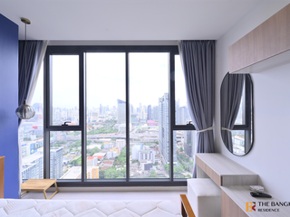 For sale 2 bedrooms condo in Huai Khwang, Bangkok