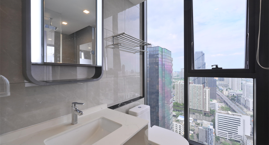 Condo en venta de 2 habitaciones en Huai Khwang, Bangkok