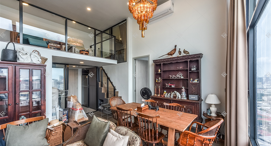 À vendre 2 chambres condo à Bang Rak, Bangkok