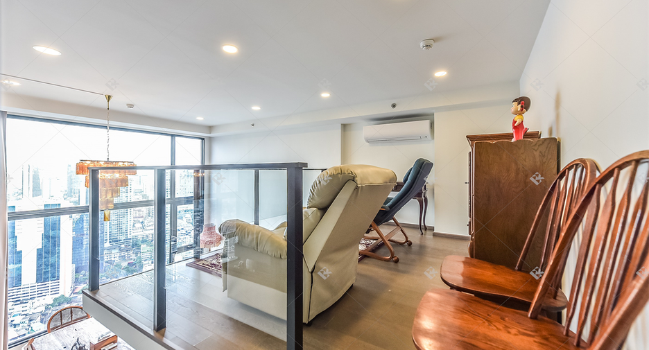 À vendre 2 chambres condo à Bang Rak, Bangkok