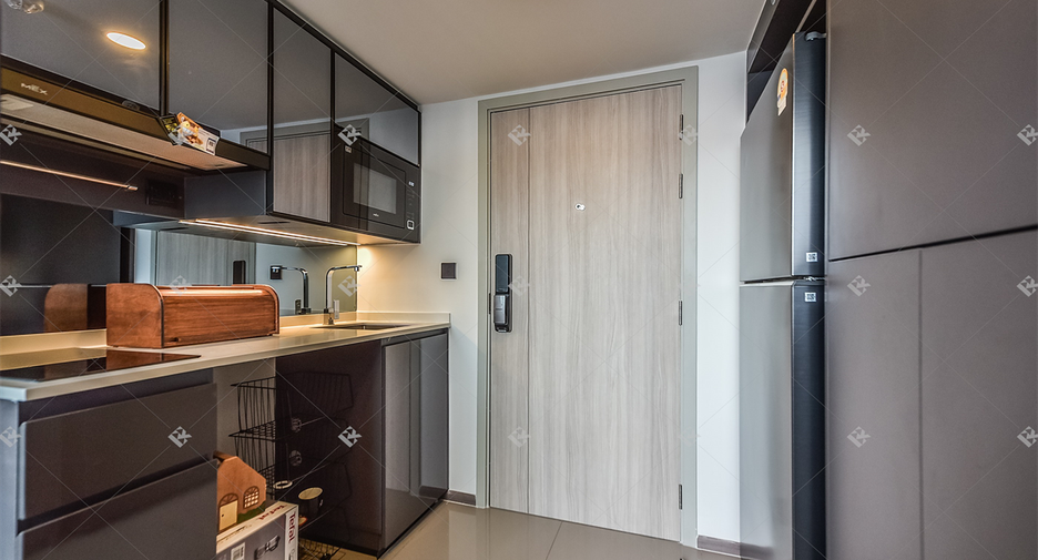 À vendre 2 chambres condo à Bang Rak, Bangkok
