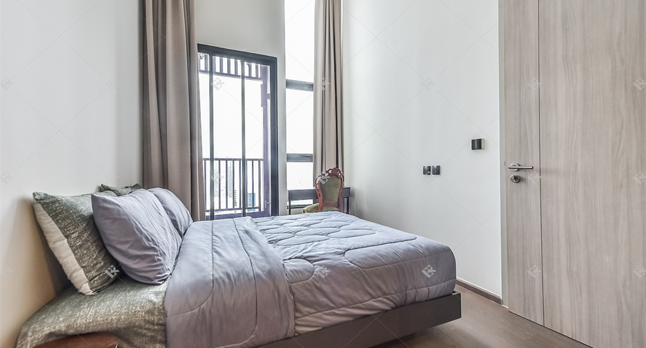 À vendre 2 chambres condo à Bang Rak, Bangkok