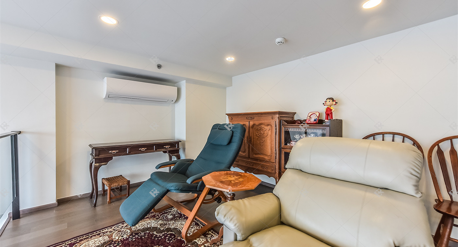 À vendre 2 chambres condo à Bang Rak, Bangkok