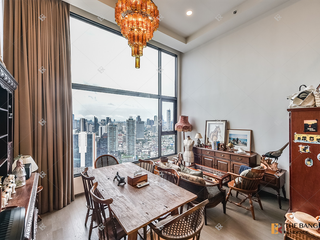 For sale 2 bedrooms condo in Bang Rak, Bangkok