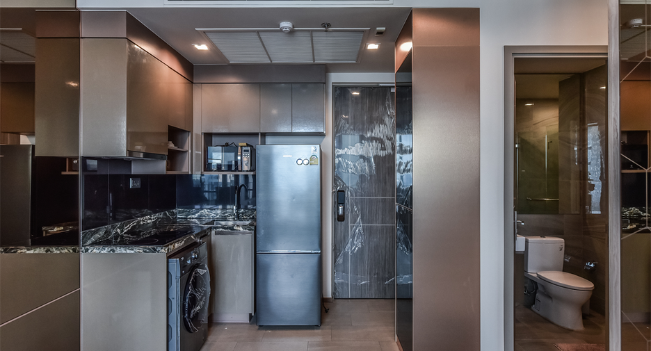 For sale 2 bedrooms condo in Ratchathewi, Bangkok
