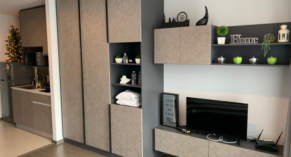 For sale 1 bed condo in Phaya Thai, Bangkok