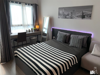 For sale 1 bed condo in Phaya Thai, Bangkok