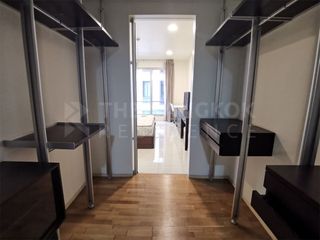 Wohnung zum Kauf mit 2 Zimmer in Huai Khwang, Bangkok