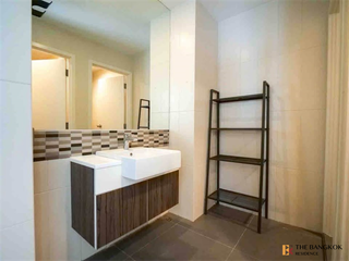 For sale 2 bedrooms condo in Phaya Thai, Bangkok