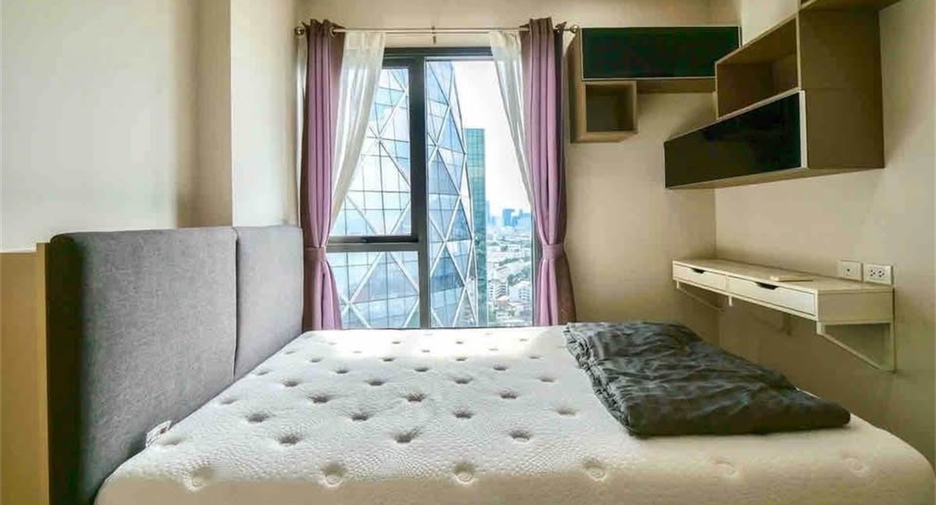 For sale 2 bedrooms condo in Phaya Thai, Bangkok