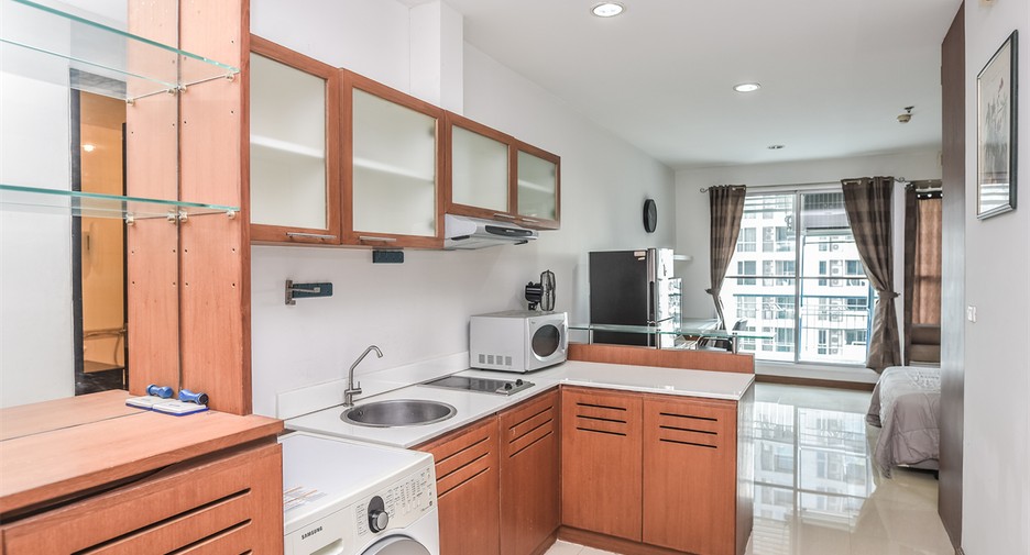 Wohnung zum Kauf mit 1 Zimmer in Pathum Wan, Bangkok