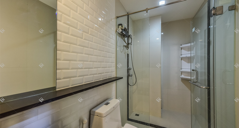 Wohnung zum Kauf mit 1 Zimmer in Pathum Wan, Bangkok