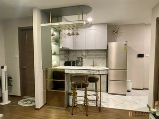 For sale 2 bedrooms condo in Huai Khwang, Bangkok