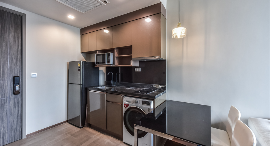 For sale 1 bed condo in Ratchathewi, Bangkok