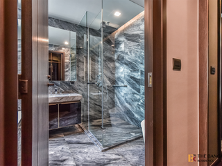 For sale 1 bed condo in Phaya Thai, Bangkok