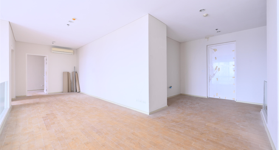 À vendre 4 chambres condo à Watthana, Bangkok