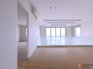 For sale 4 bedrooms condo in Watthana, Bangkok