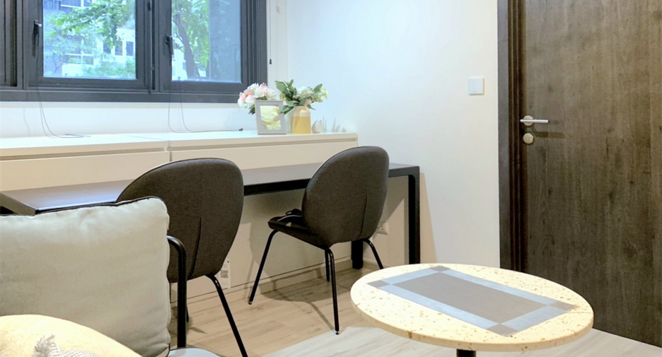 À vendre 1 chambre condo à Huai Khwang, Bangkok