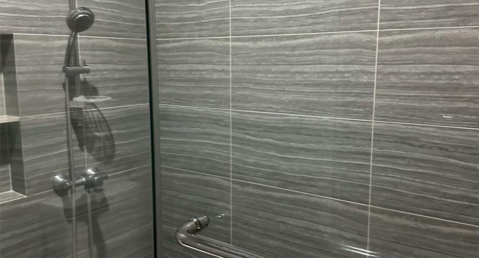 For sale 1 bed condo in Phaya Thai, Bangkok
