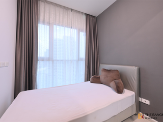 For sale 2 bedrooms condo in Huai Khwang, Bangkok