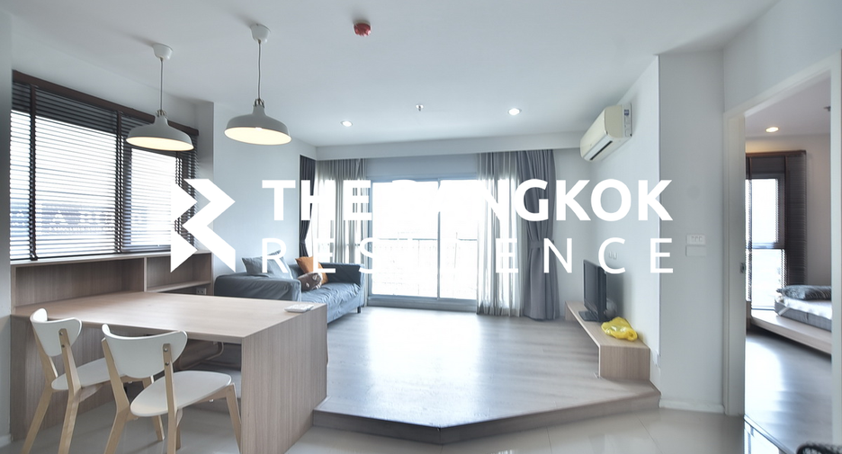 For sale 2 bedrooms condo in Huai Khwang, Bangkok