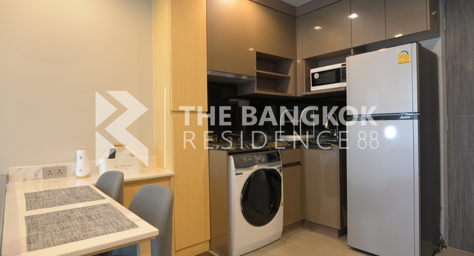 For sale 1 bed condo in Ratchathewi, Bangkok