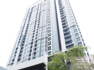 For sale 2 bedrooms condo in Huai Khwang, Bangkok