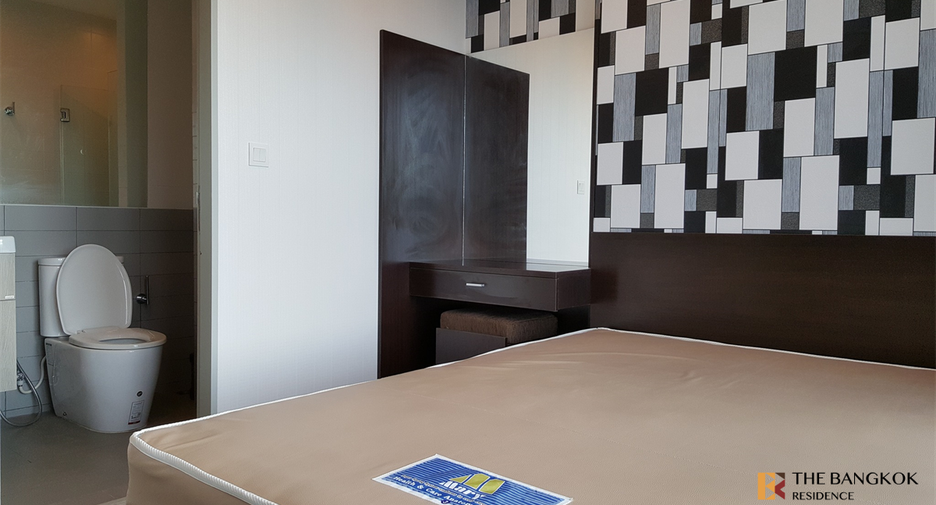À vendre 1 chambre condo à Huai Khwang, Bangkok