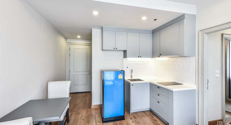For sale 1 bed condo in Phaya Thai, Bangkok