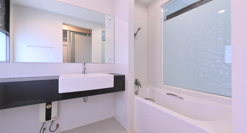 Condo en venta de 2 habitaciones en Huai Khwang, Bangkok