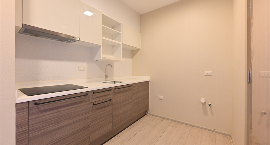 Wohnung zum Kauf mit 3 Zimmer in Huai Khwang, Bangkok