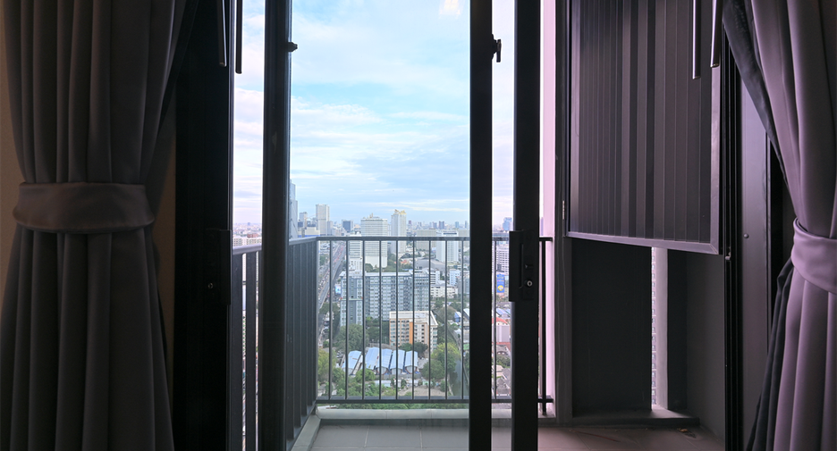 Wohnung zum Kauf mit 3 Zimmer in Huai Khwang, Bangkok