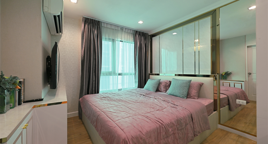 Condo en venta de 3 habitaciones en Huai Khwang, Bangkok