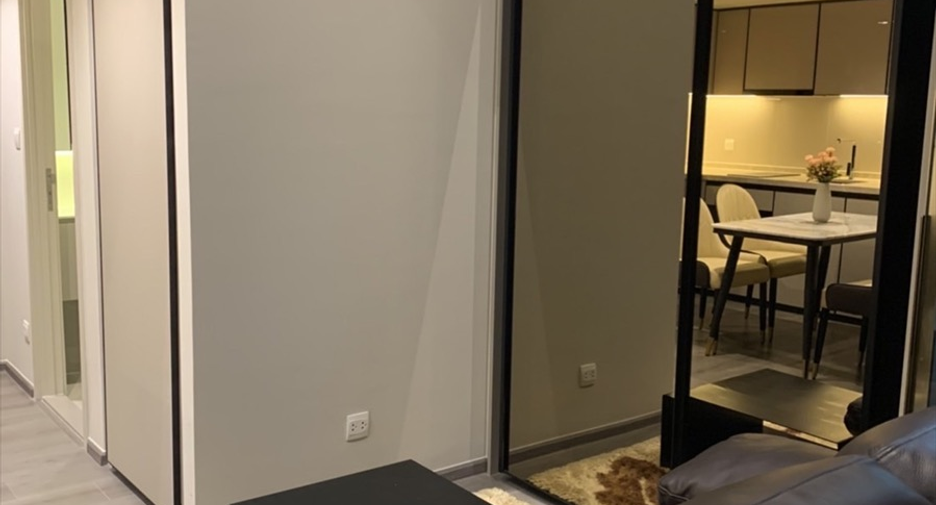 For sale 1 bed condo in Phaya Thai, Bangkok