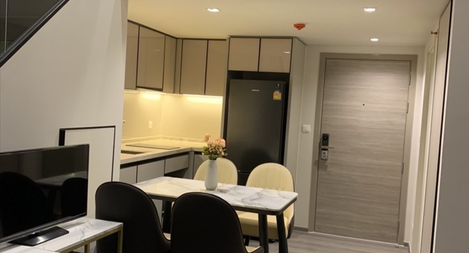 For sale 1 bed condo in Phaya Thai, Bangkok