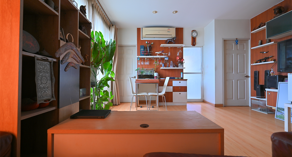 Condo en venta de 1 habitaciones en Huai Khwang, Bangkok