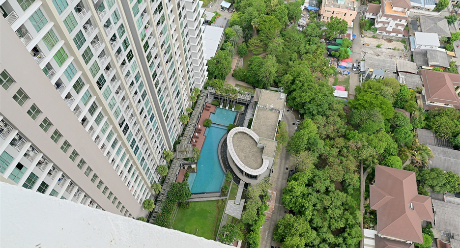 À vendre 2 chambres condo à Chatuchak, Bangkok