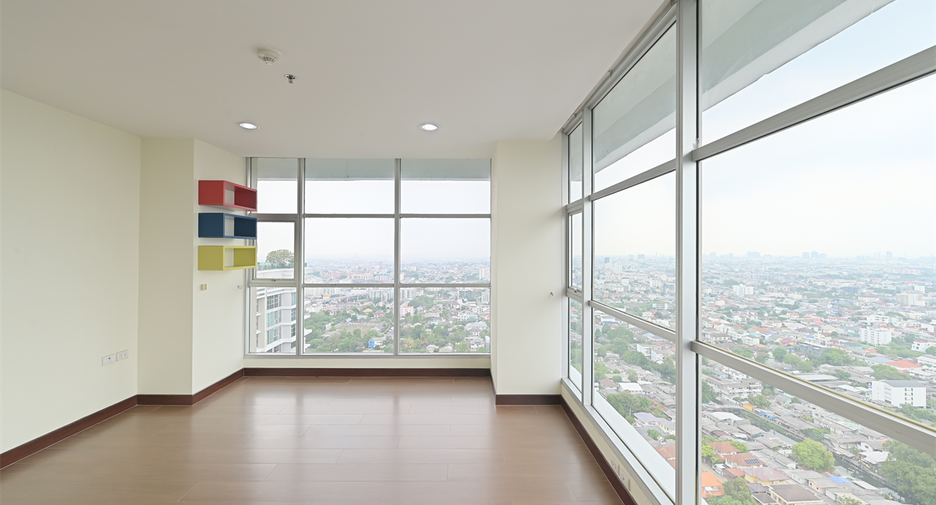 À vendre 2 chambres condo à Chatuchak, Bangkok