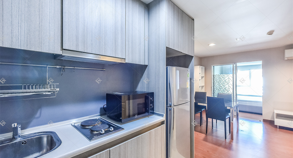 For sale 1 bed condo in Huai Khwang, Bangkok