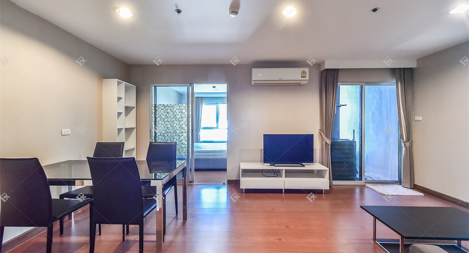 For sale 1 bed condo in Huai Khwang, Bangkok