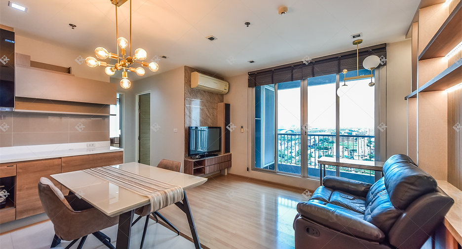 For sale 2 bedrooms condo in Phaya Thai, Bangkok