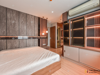 For sale 2 bedrooms condo in Phaya Thai, Bangkok