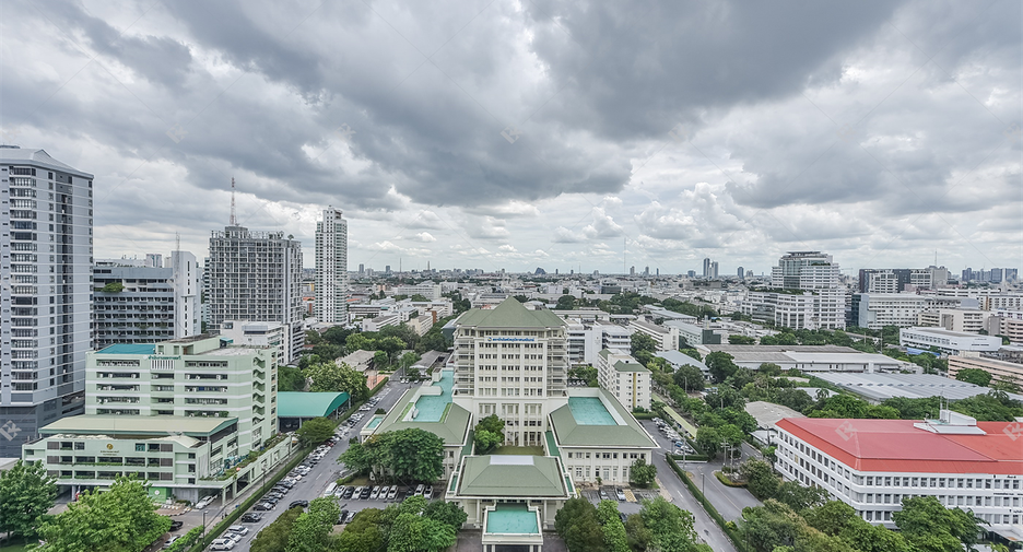 出售 2 卧室 公寓 在 Ratchathewi, 曼谷
